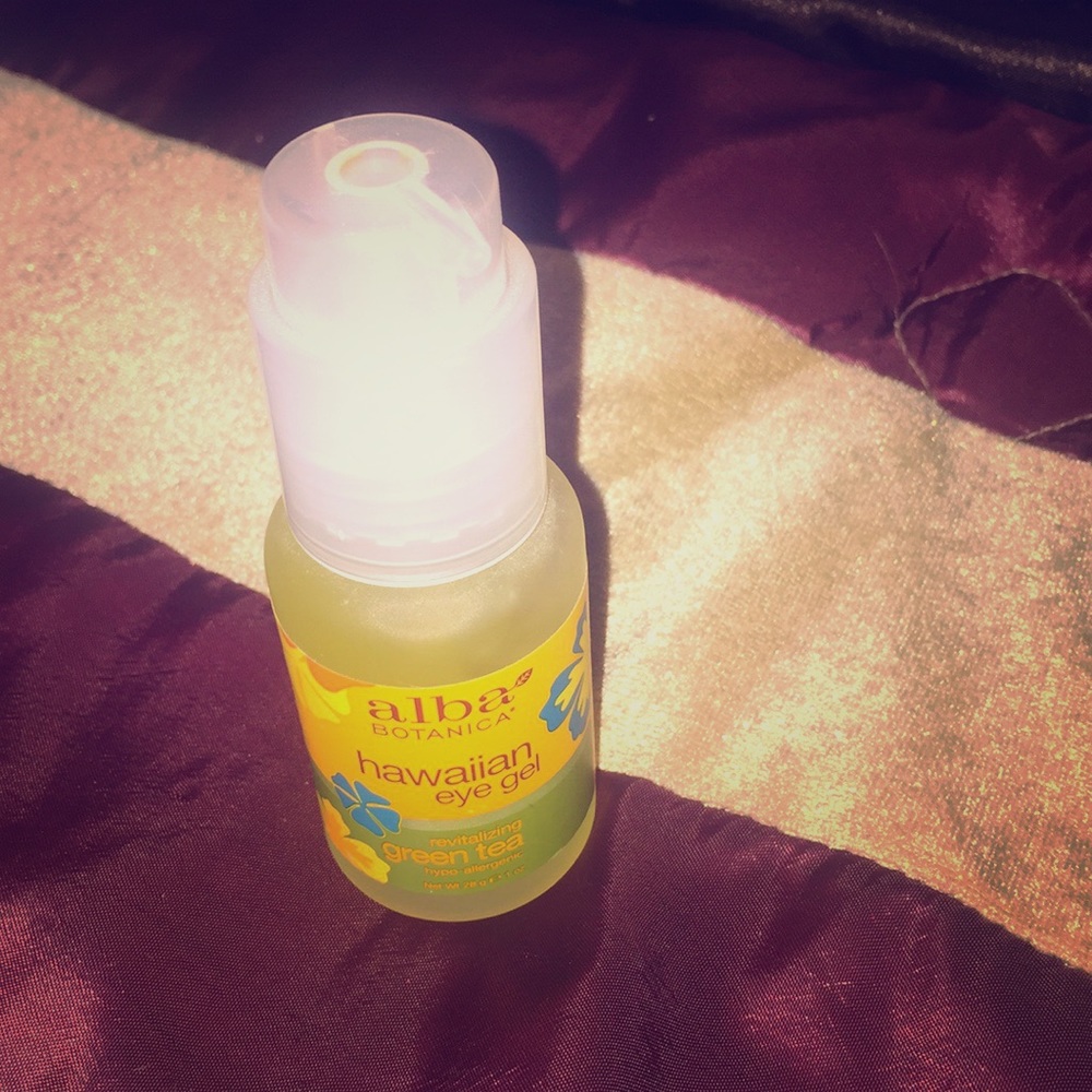 Revitalizing Green Tea Eye Gel